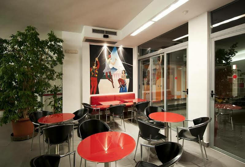 Hotel Domus Expo 파라비아고 외부 사진