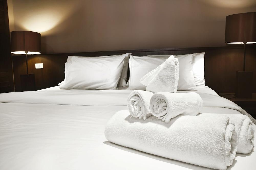 Hotel Domus Expo 파라비아고 외부 사진